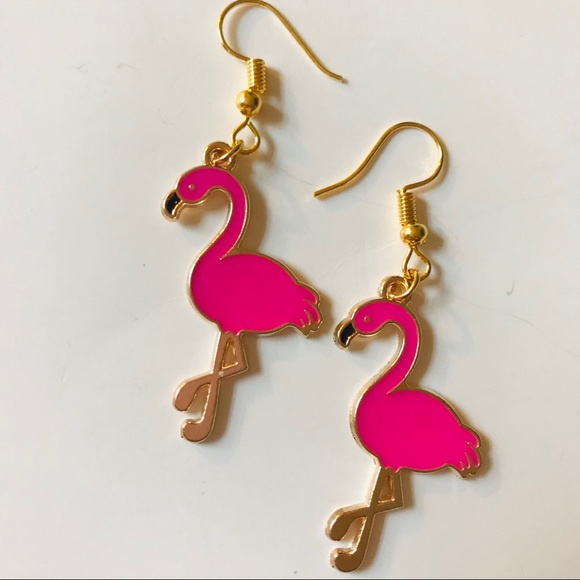BEACH Jewelry - Pink Flamingo Earrings